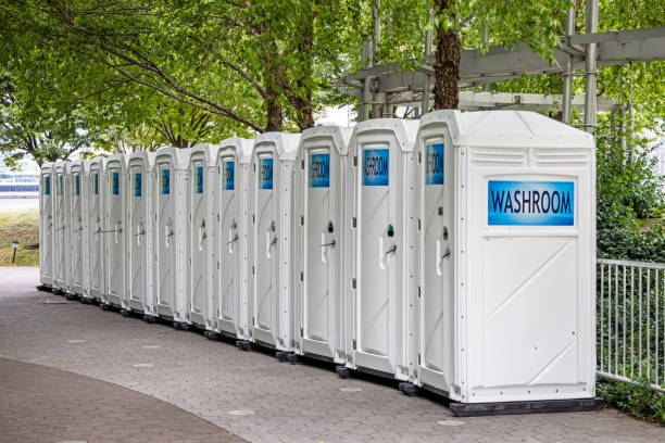 Best Portable restroom trailer rental  in Lawrenceville, GA